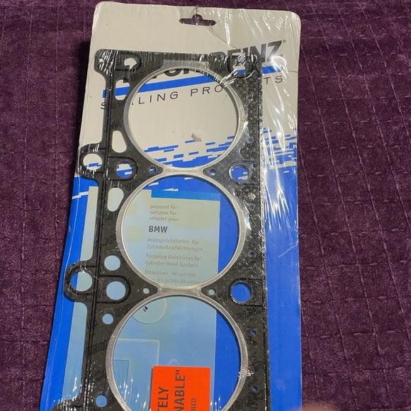 NEW BMW 61-27035-20 made in Germany Head Gasket seal Victor Reinz 6 cylinder car - Picture 3 of 8